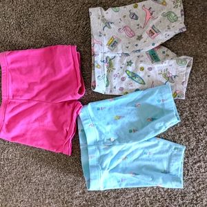 Toddler girls shorts fits 2 or 3